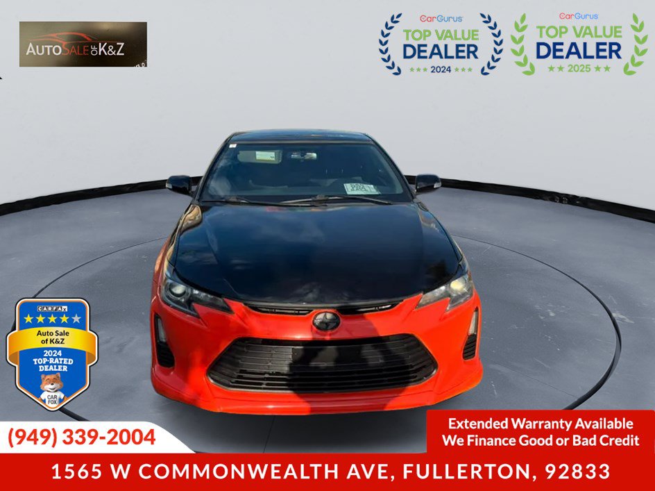 Used 2015 Scion tC FWD image 2