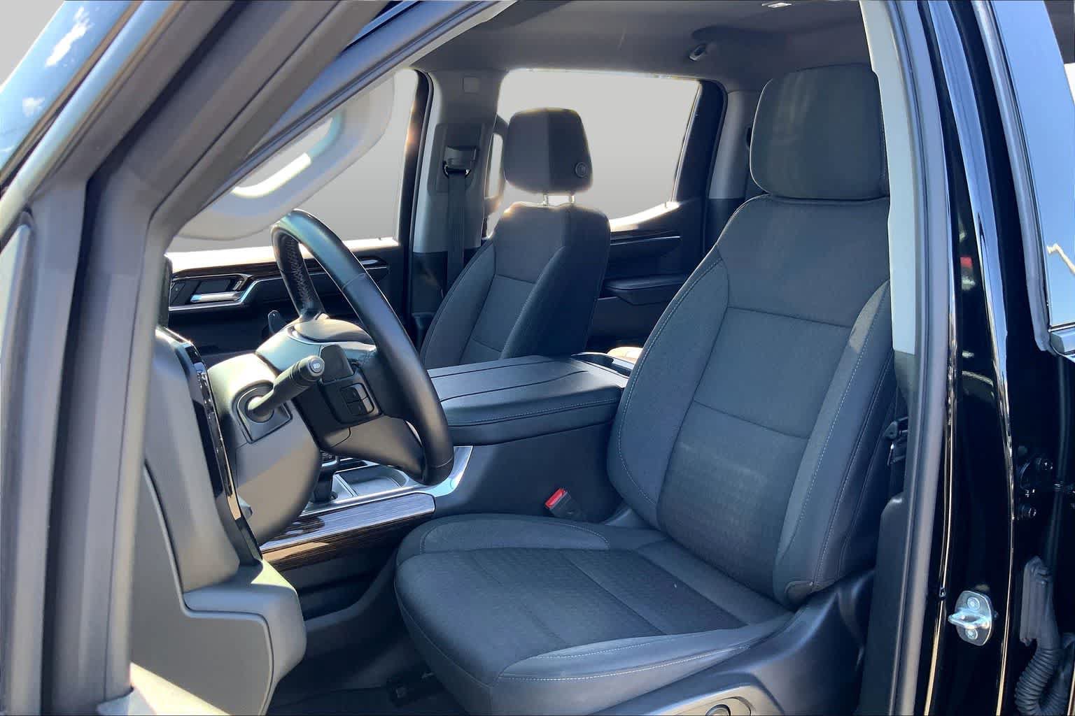 Used 2023 GMC Sierra 1500 Elevation AWD/4WD image 9