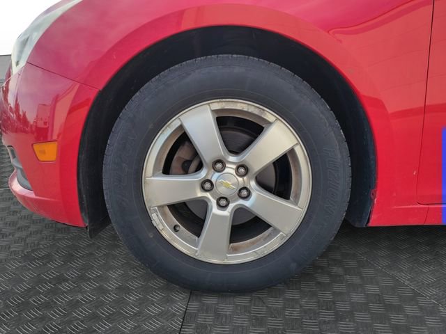 Used 2014 Chevrolet Cruze LT FWD image 13