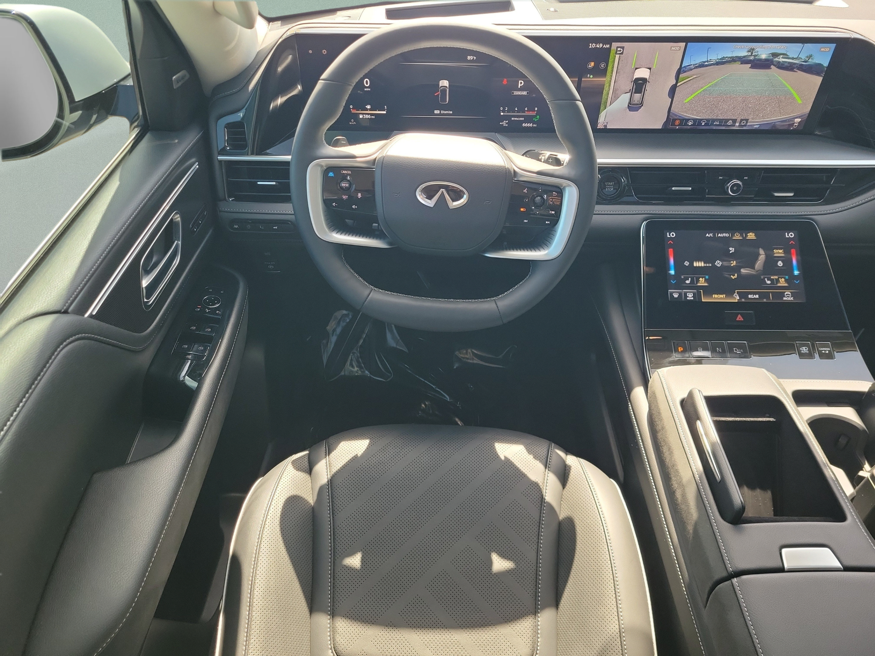 Certified 2026 INFINITI QX80 Luxe w/ Cargo Package AWD/4WD image 6