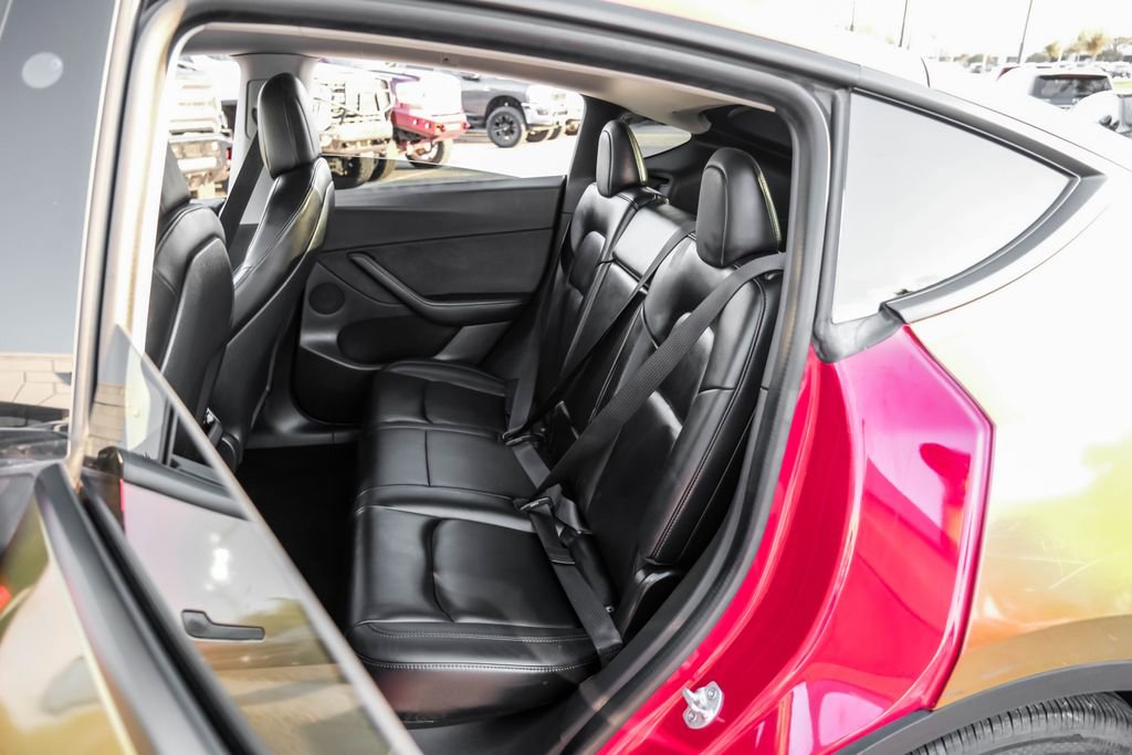 Used 2021 Tesla Model Y 2WD image 44