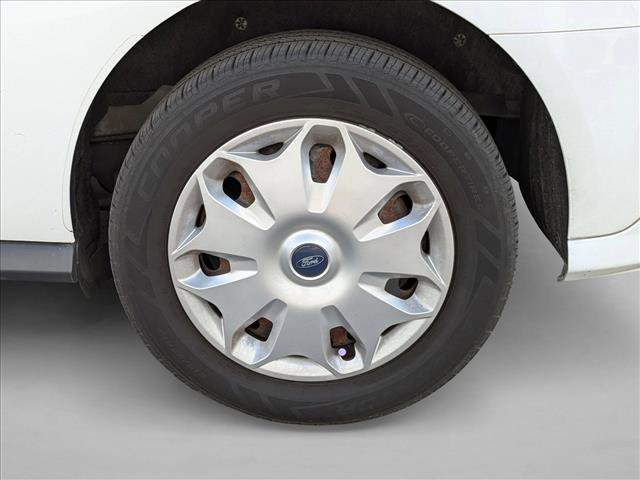 Used 2016 Ford Transit Connect XLT image 2