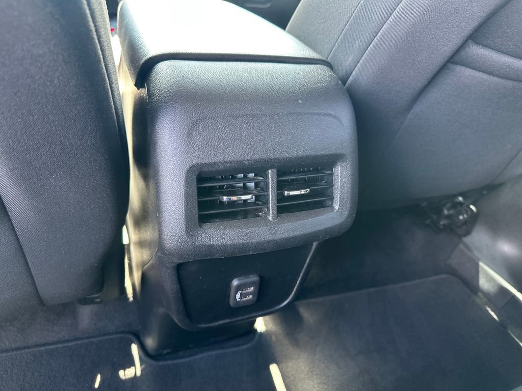Used 2020 Chevrolet Equinox LS w/ LS Convenience Package FWD image 30