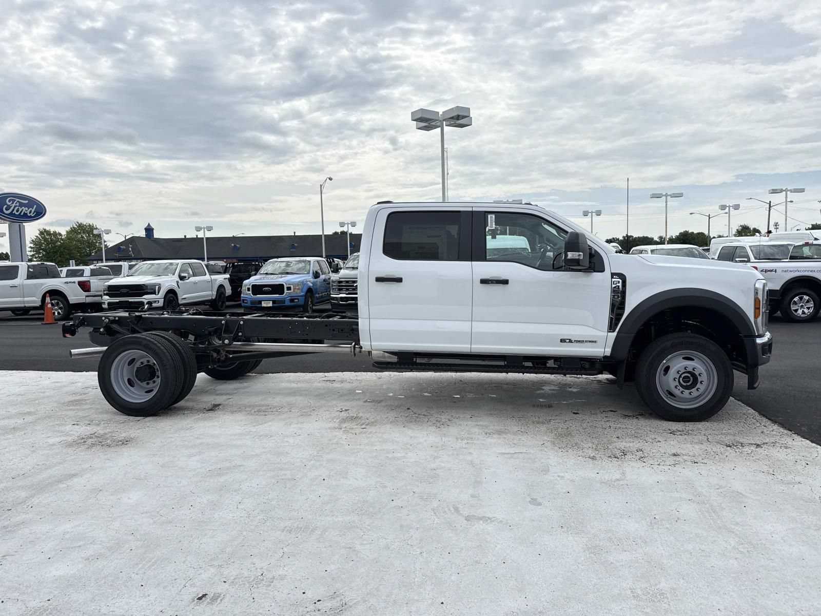 New 2026 Ford F450 XL AWD/4WD image 2