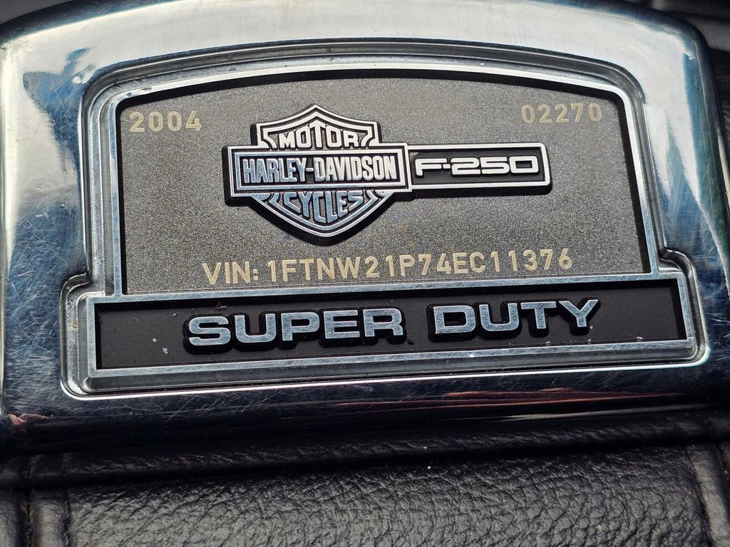 Used 2004 Ford F250 Harley-Davidson image 40