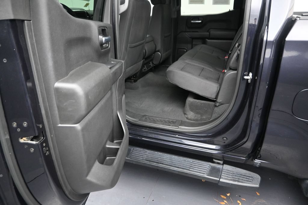 Used 2023 Chevrolet Silverado 1500 Custom RWD image 12