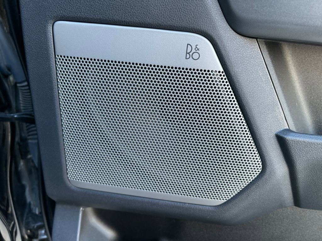 Used 2024 Ford F350 Lariat w/ FX4 Off-Road Package image 16