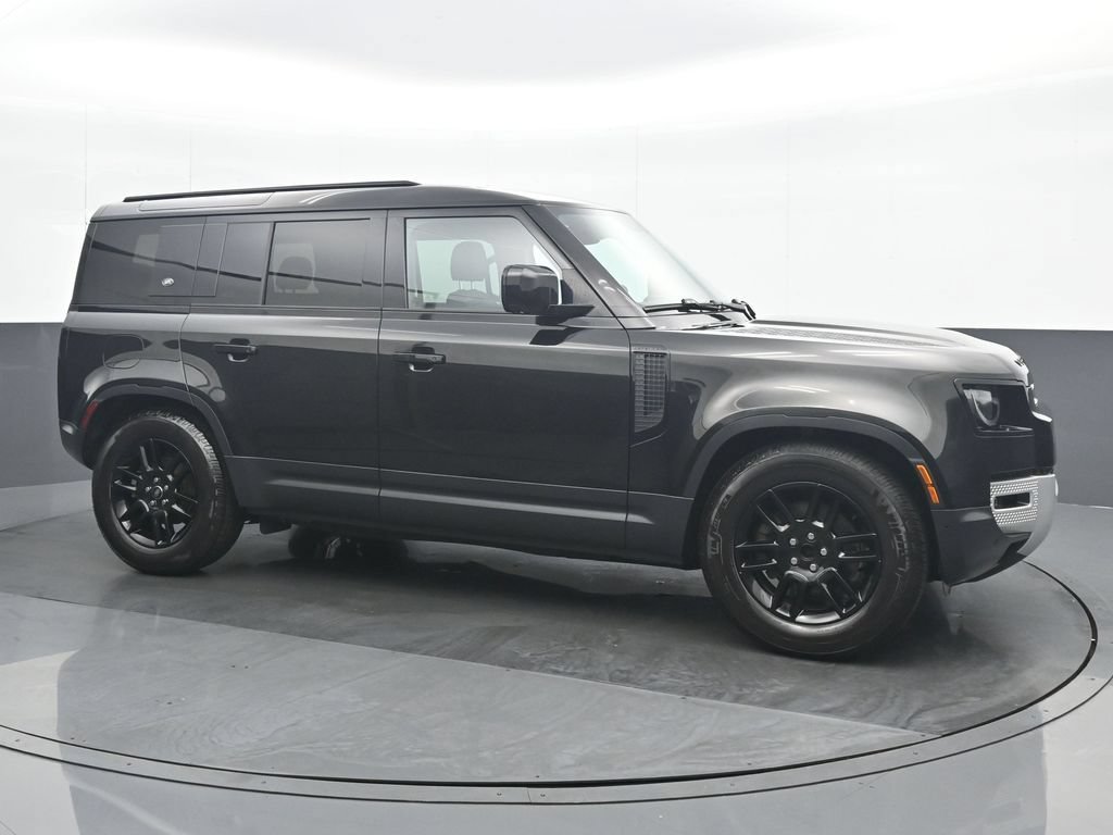 Used 2024 Land Rover Defender 110 S AWD/4WD image 8