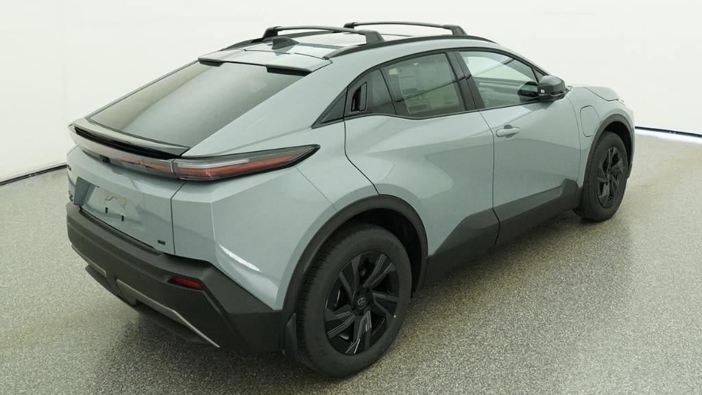 New 2026 Toyota C-HR AWD/4WD image 9