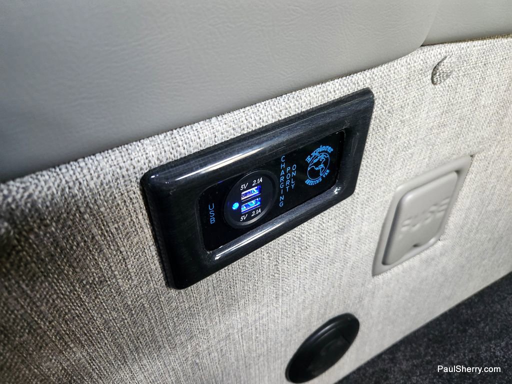 Used 2023 GMC Savana 2500 image 53