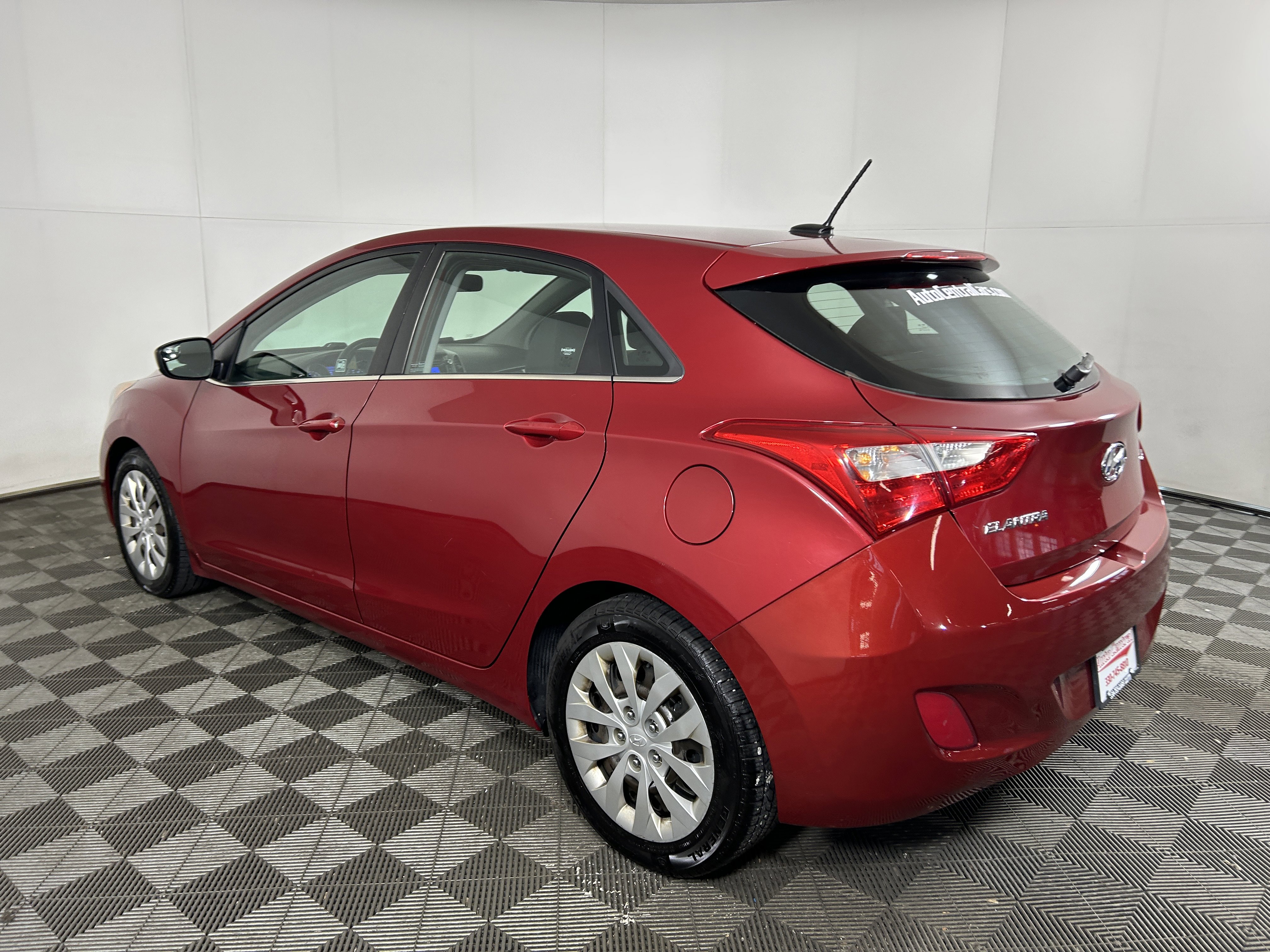 Used 2016 Hyundai Elantra GT image 6