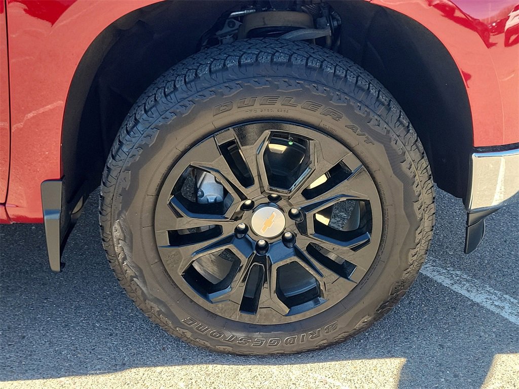 Certified 2025 Chevrolet Silverado 1500 LTZ w/ Z71 Off-Road Package image 19