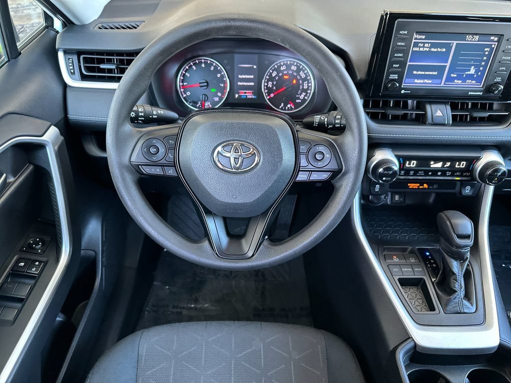 Used 2021 Toyota RAV4 XLE w/ Carpet Mat Package (TMS) FWD image 13