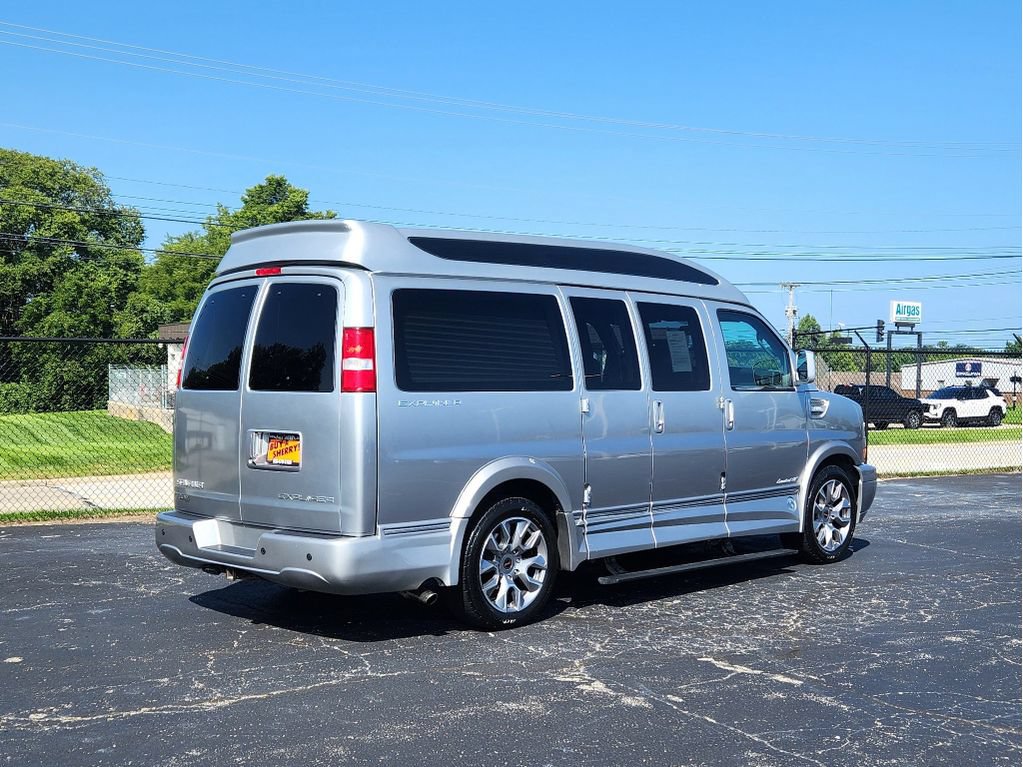 Used 2022 GMC Savana 2500 w/ Enhanced Convenience Package RWD image 14