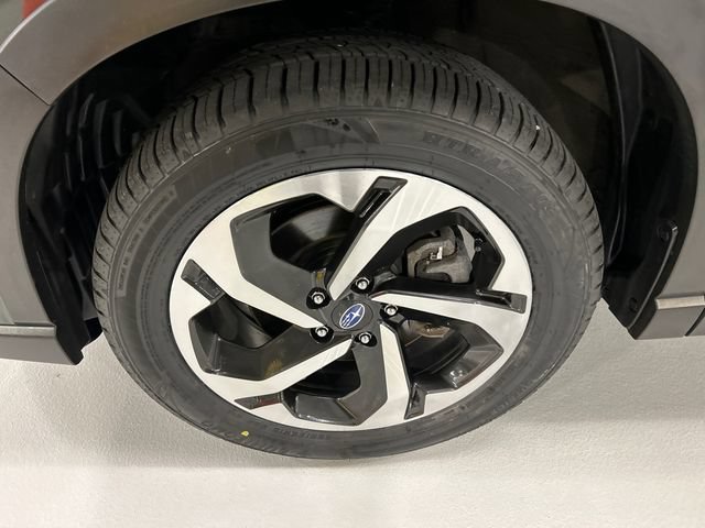 Certified 2023 Subaru Forester Touring AWD/4WD image 8