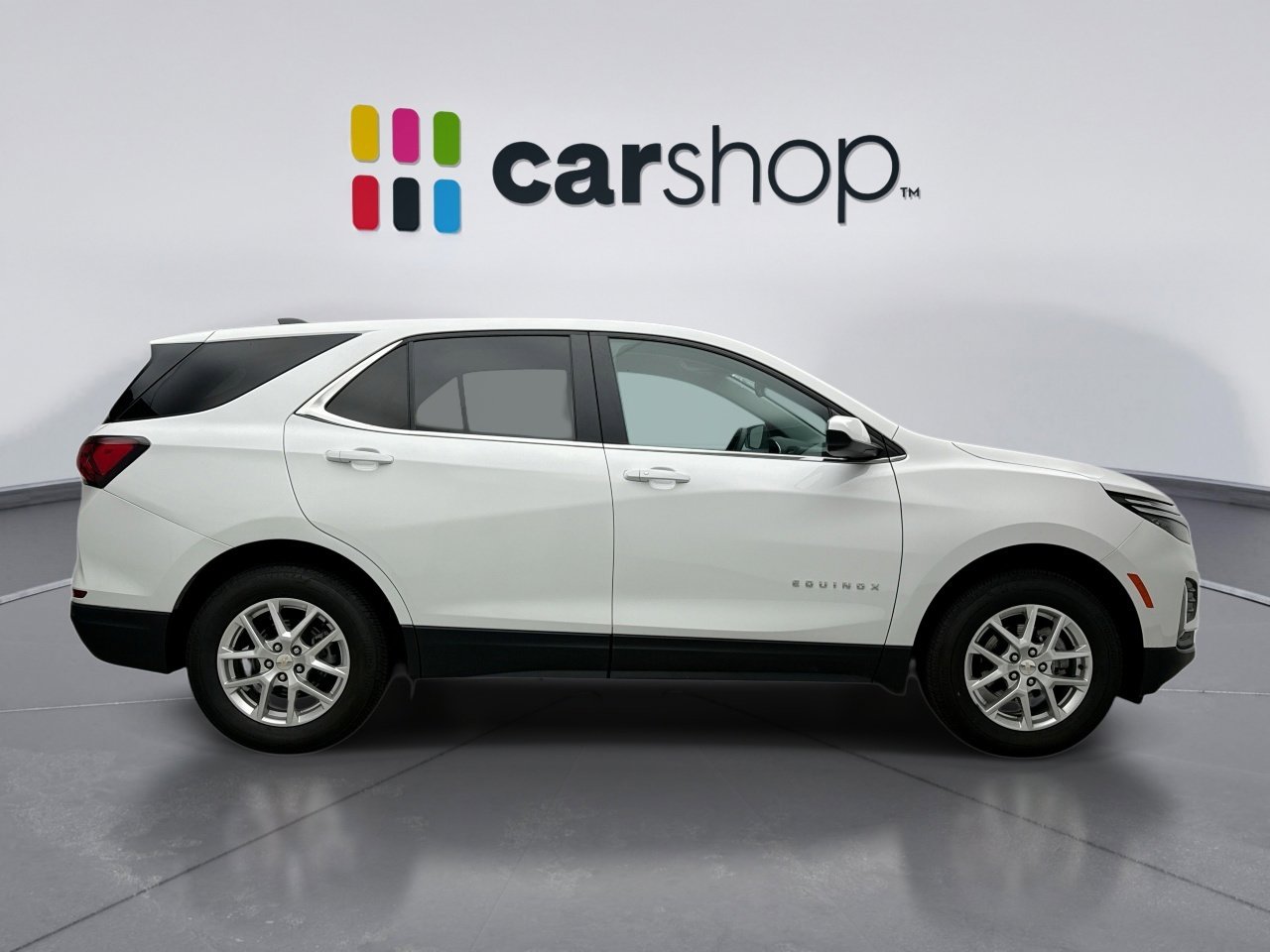 Used 2024 Chevrolet Equinox LT w/ Driver Convenience Package image 6