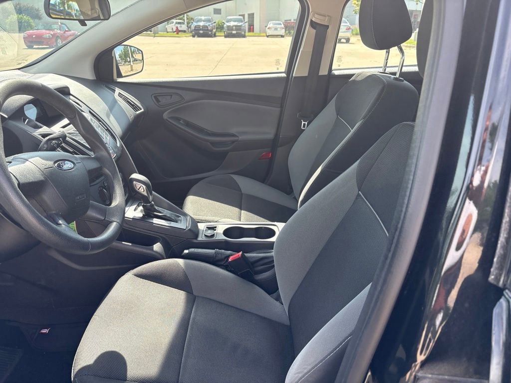 Used 2014 Ford Focus S FWD image 11