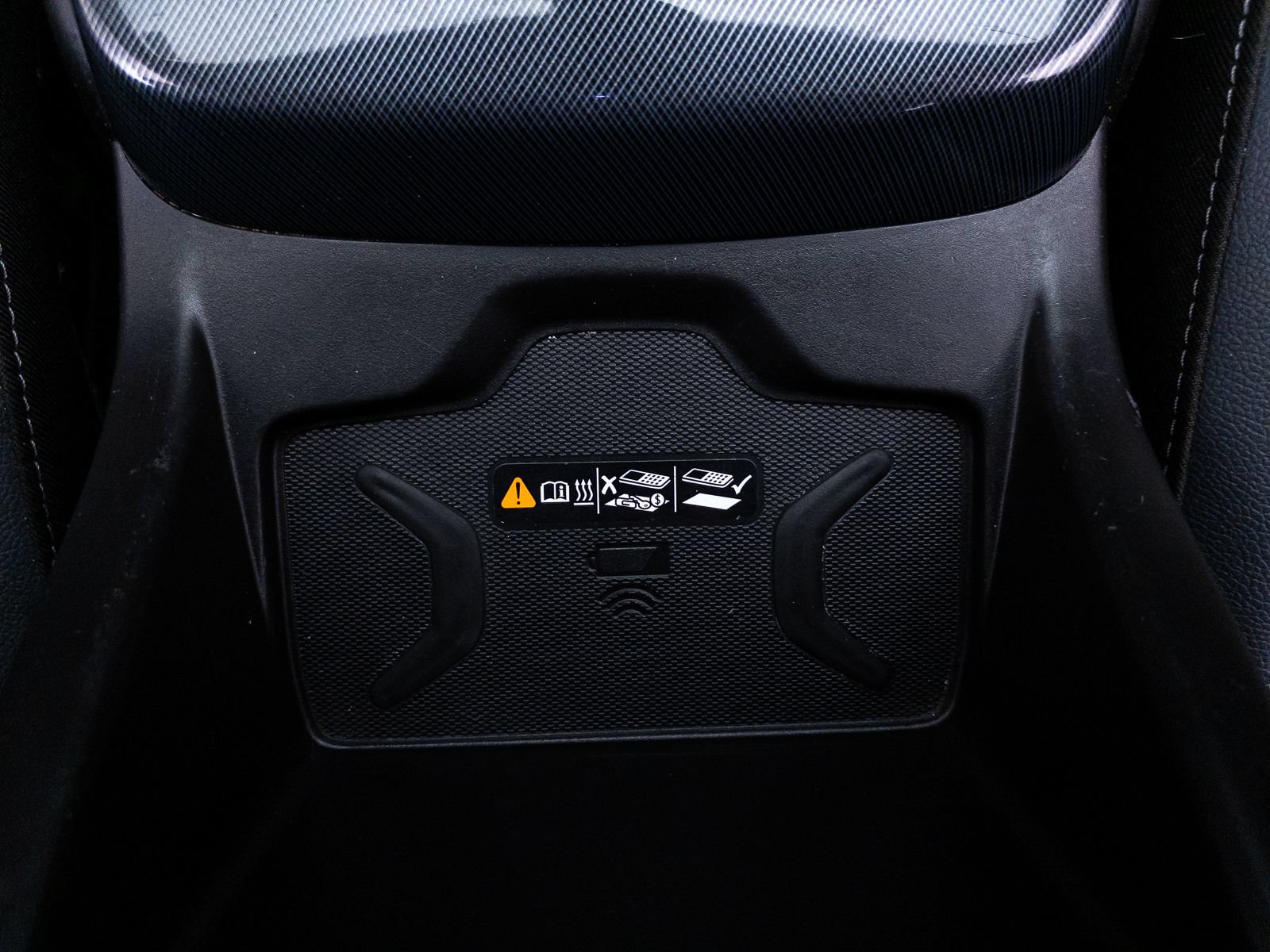 Used 2020 Chevrolet Colorado Z71 AWD/4WD image 32