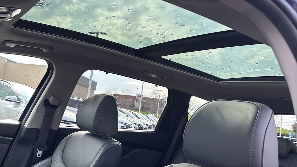 Used 2023 Hyundai Santa Fe SEL w/ Premium Package image 25