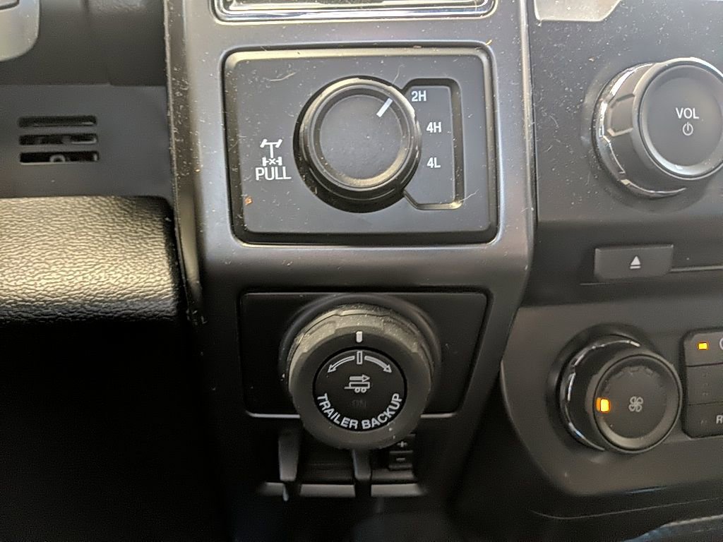 Used 2018 Ford F150 XLT w/ Equipment Group 302A Luxury image 21