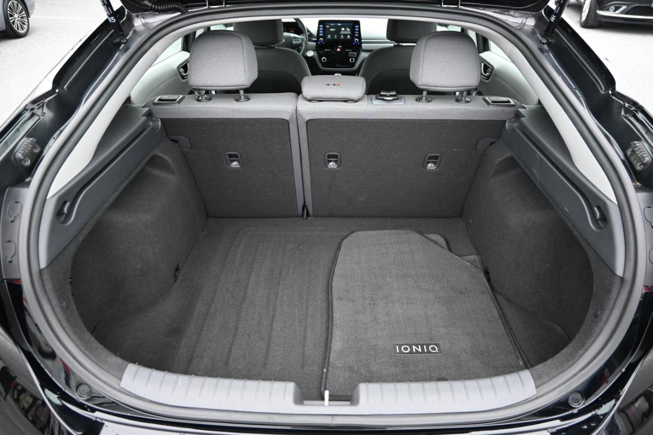 Used 2020 Hyundai Ioniq Blue FWD image 25