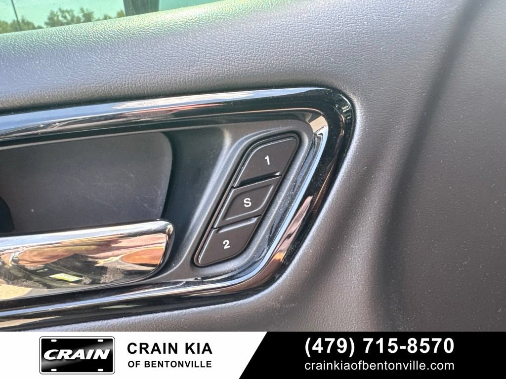 Used 2022 Dodge Durango R/T AWD/4WD image 11