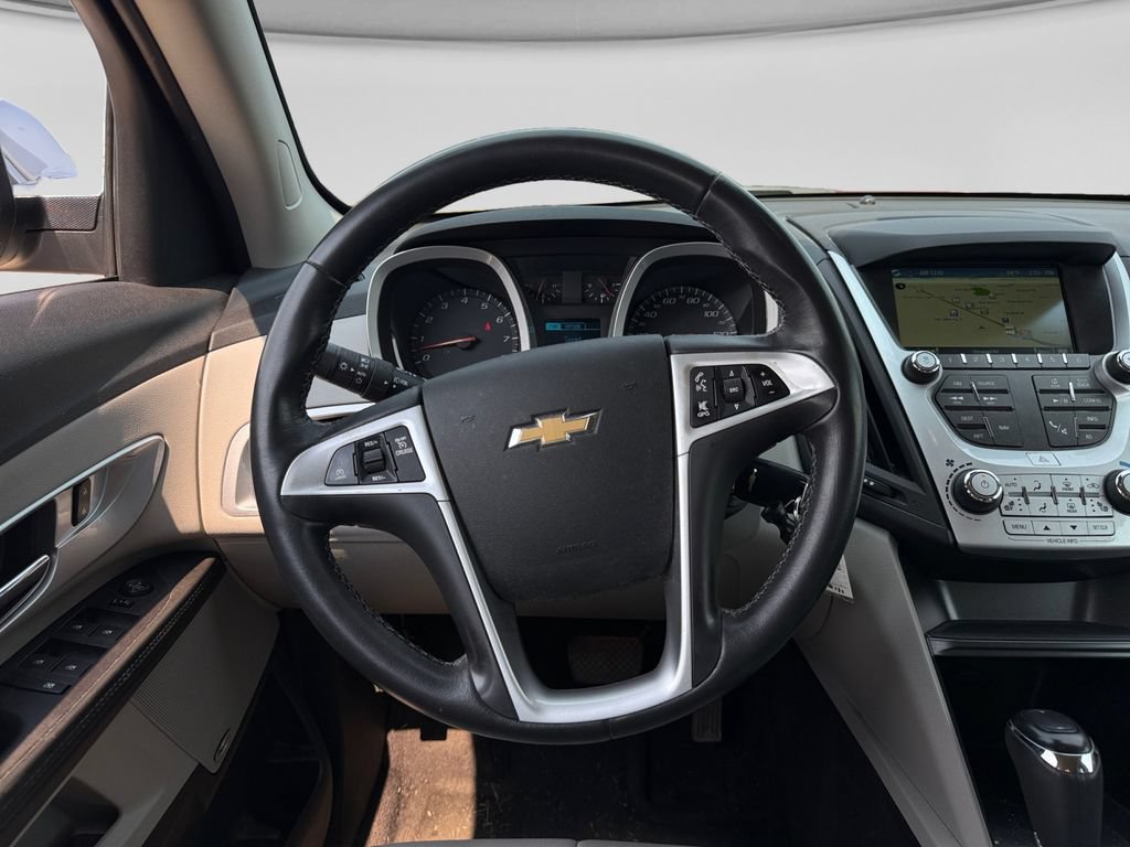 Used 2016 Chevrolet Equinox LTZ w/ Enhanced Convenience Package AWD/4WD image 15