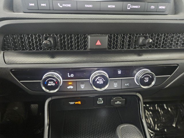 Used 2023 Honda CR-V LX image 25