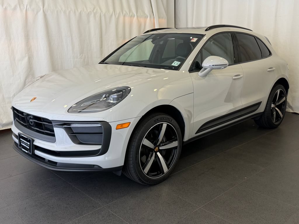 Certified 2026 Porsche Macan AWD/4WD 360° Tour