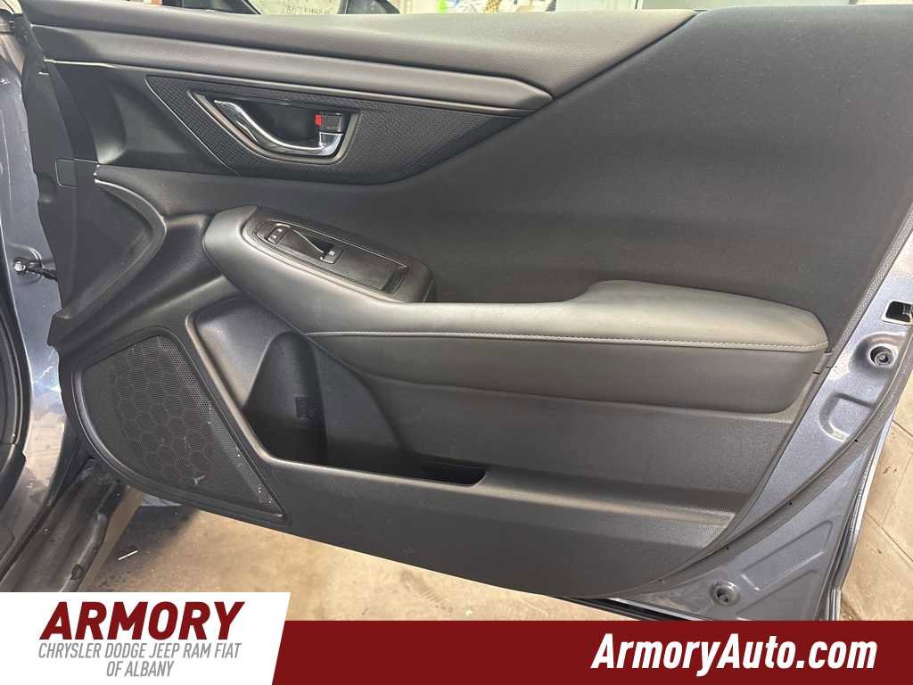 Used 2023 Subaru Outback Premium image 37