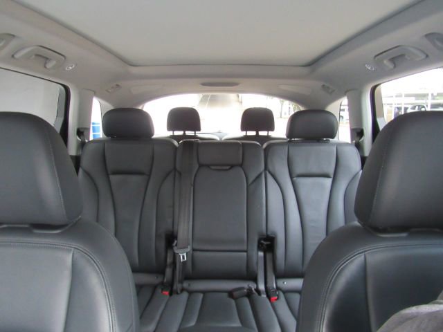 Used 2023 Audi Q7 2.0T Premium Plus w/ Premium Plus Package image 39