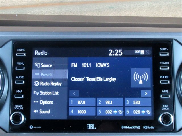 Used 2020 Toyota Tacoma Limited image 21