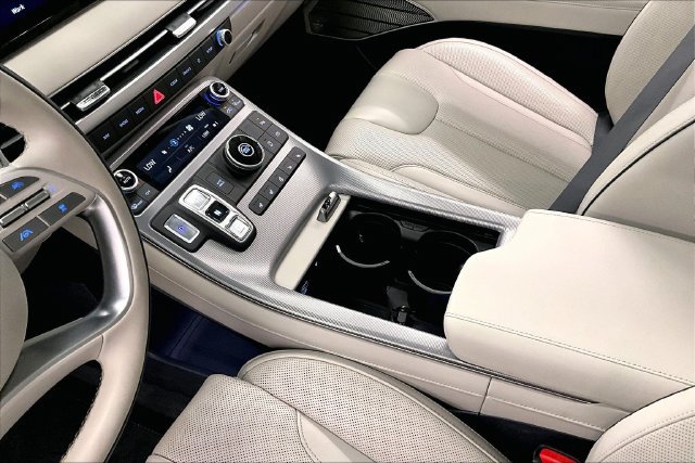 Used 2023 Hyundai Palisade Calligraphy w/ Cargo Package FWD image 17
