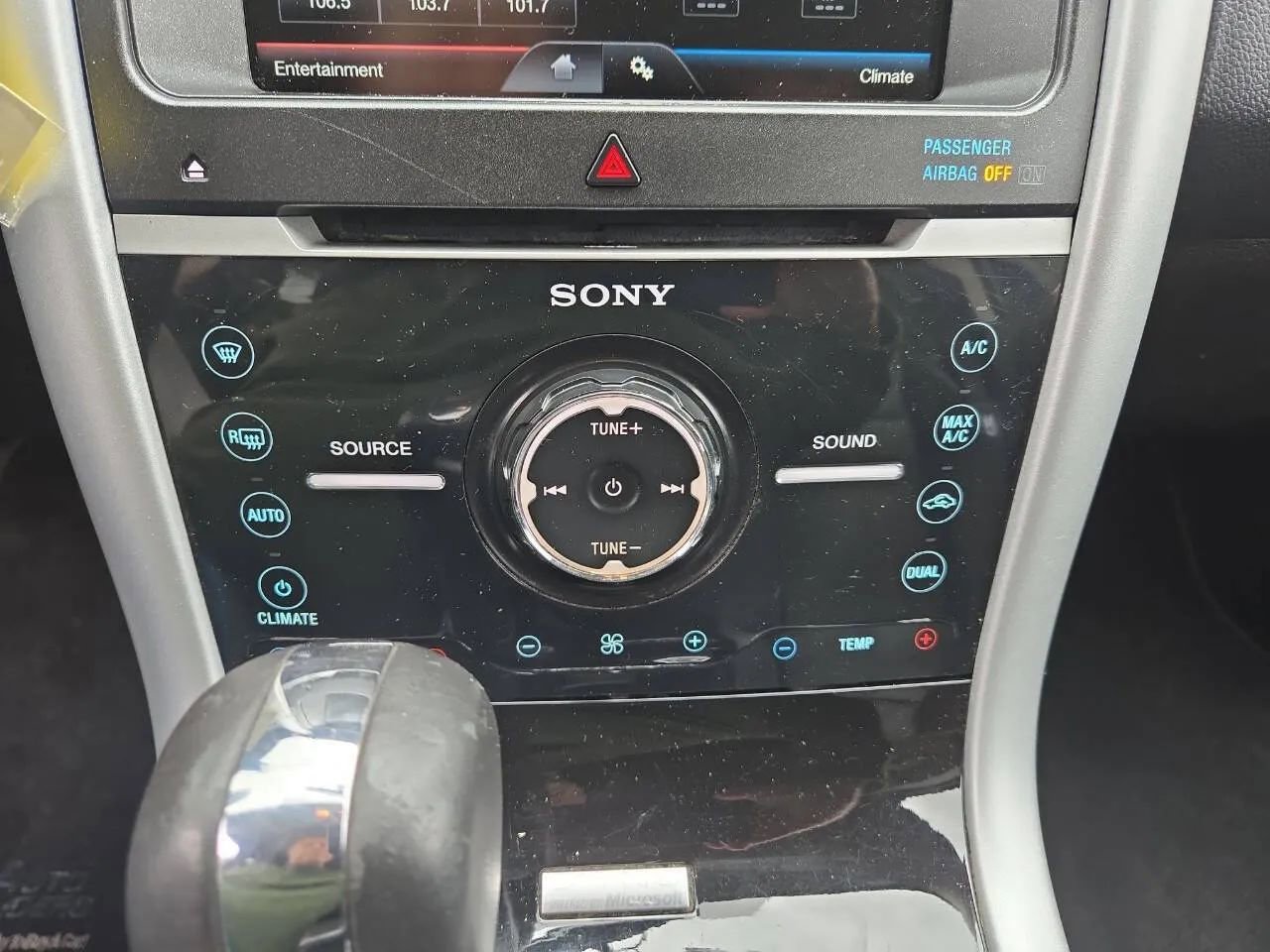 Used 2014 Ford Edge Limited AWD/4WD image 14