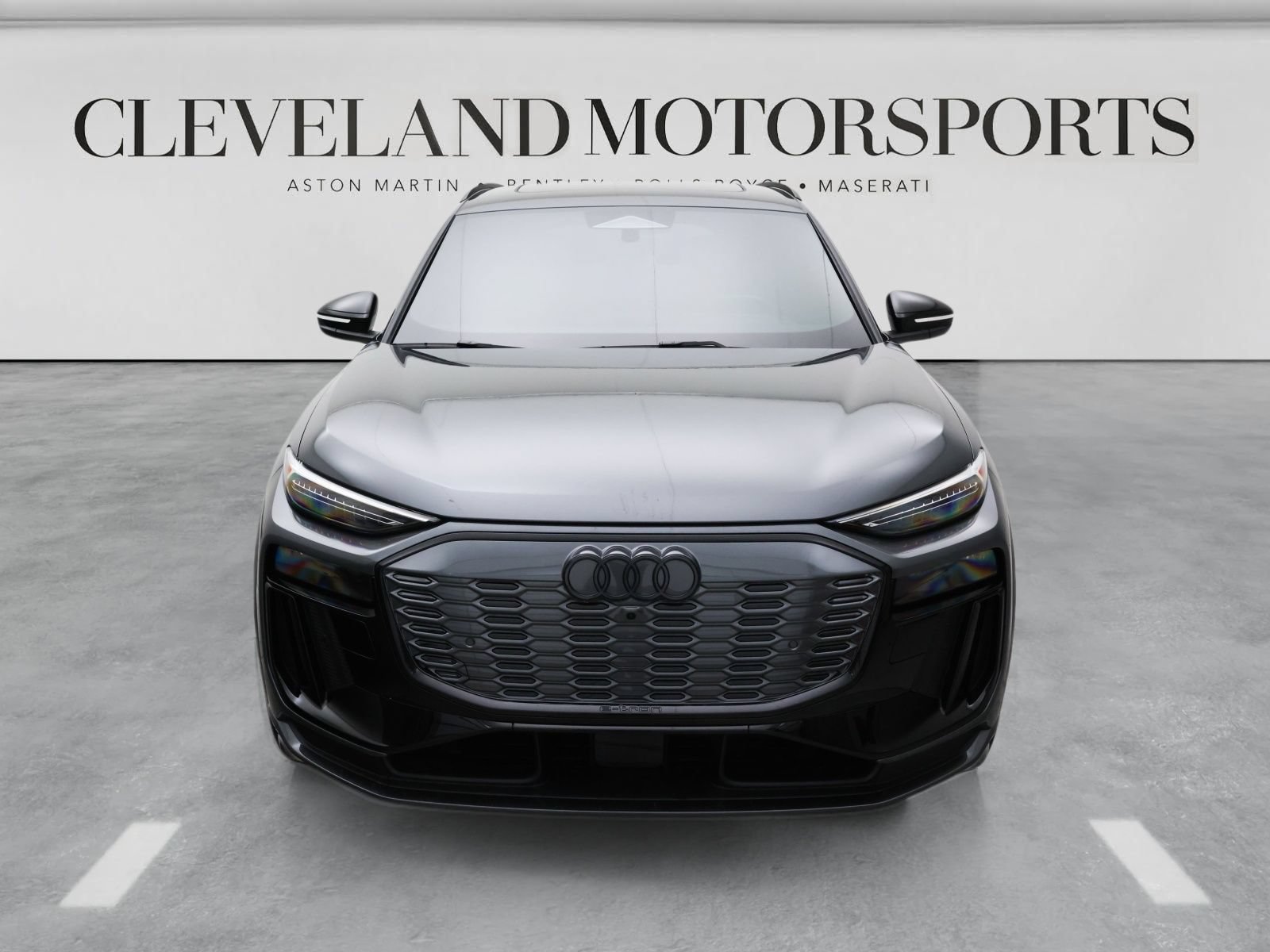 Used 2025 Audi SQ6 e-tron Prestige w/ Black Optic Package AWD/4WD image 9