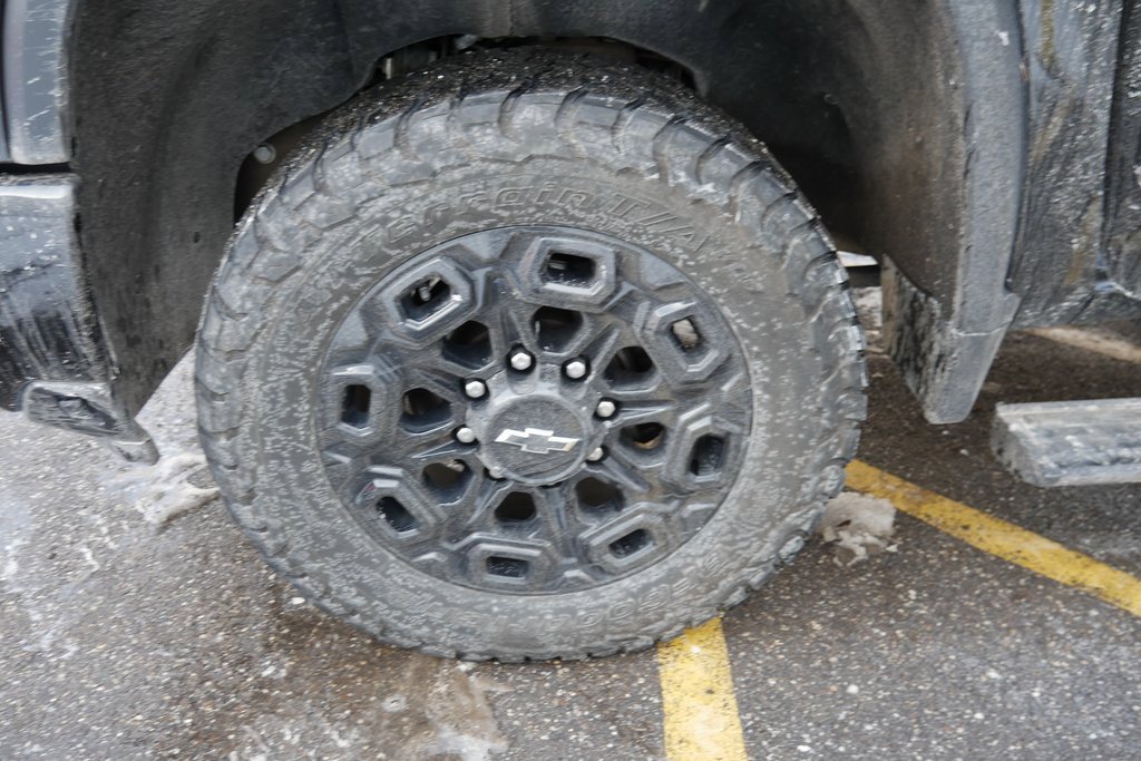 Used 2024 Chevrolet Silverado 2500 High Country w/ High Country Premium Package image 34