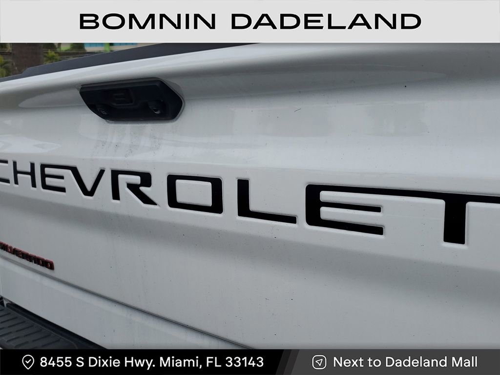 Used 2023 Chevrolet Silverado 1500 RST w/ Redline Edition image 9