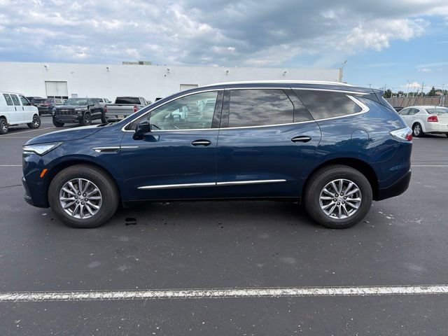 Certified 2024 Buick Enclave Essence w/ LPO, Floor Liner Package AWD/4WD image 9