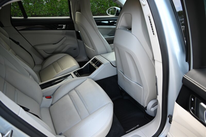 Used 2017 Porsche Panamera 4S w/ Premium Package Plus AWD/4WD image 29