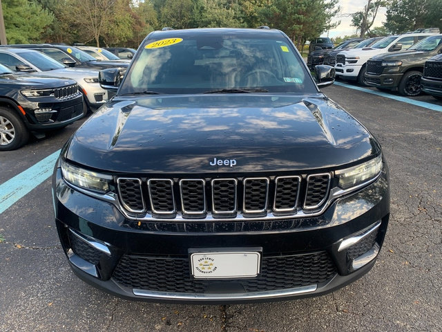 Used 2023 Jeep Grand Cherokee Limited AWD/4WD image 9