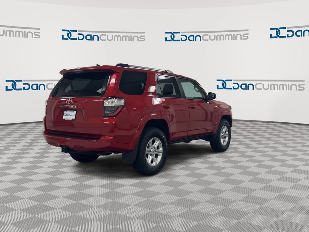 Used 2024 Toyota 4Runner SR5 AWD/4WD image 8