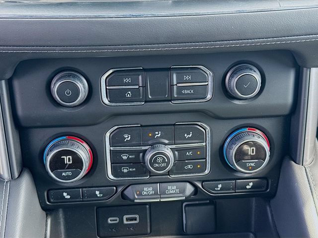 Used 2024 Chevrolet Suburban LT AWD/4WD image 14