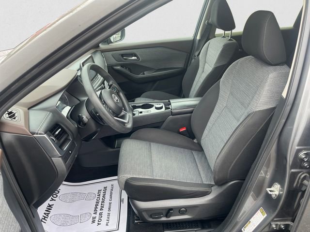 Used 2023 Nissan Rogue SV image 9