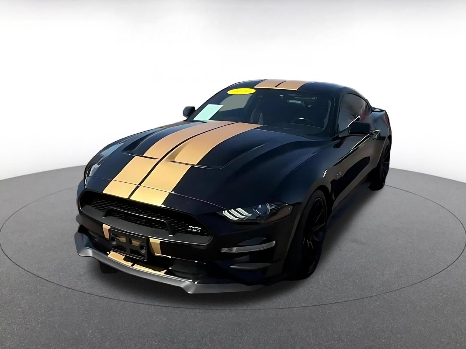 Used 2022 Ford Mustang GT Premium w/ GT Performance Package RWD image 6