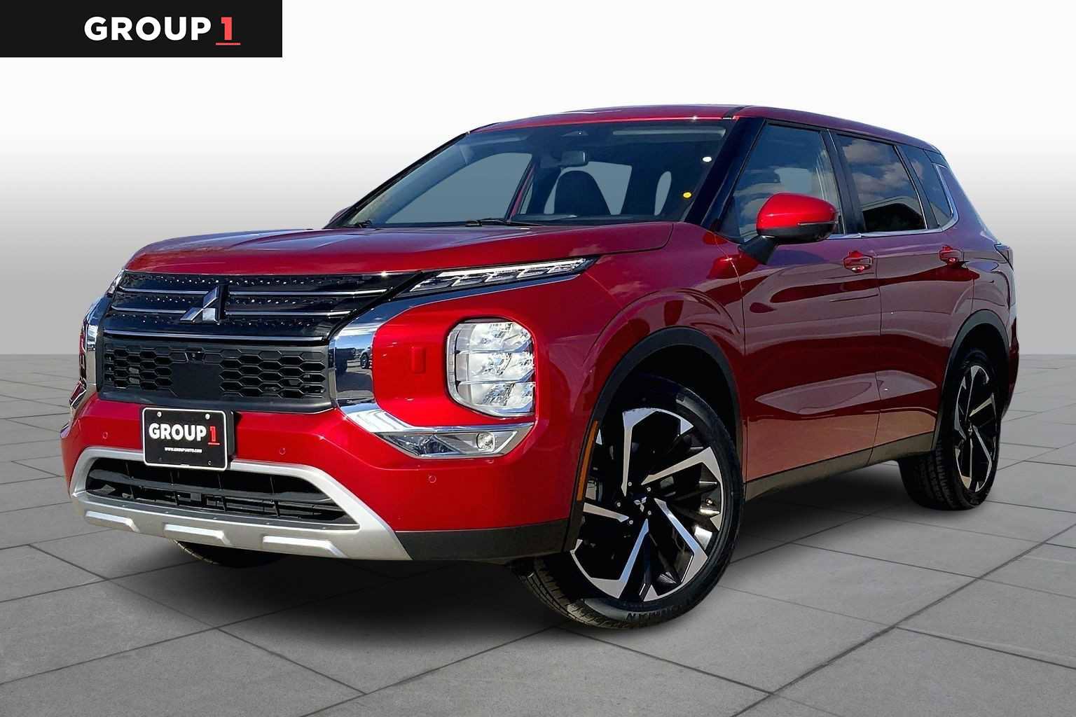 Used 2024 Mitsubishi Outlander SE