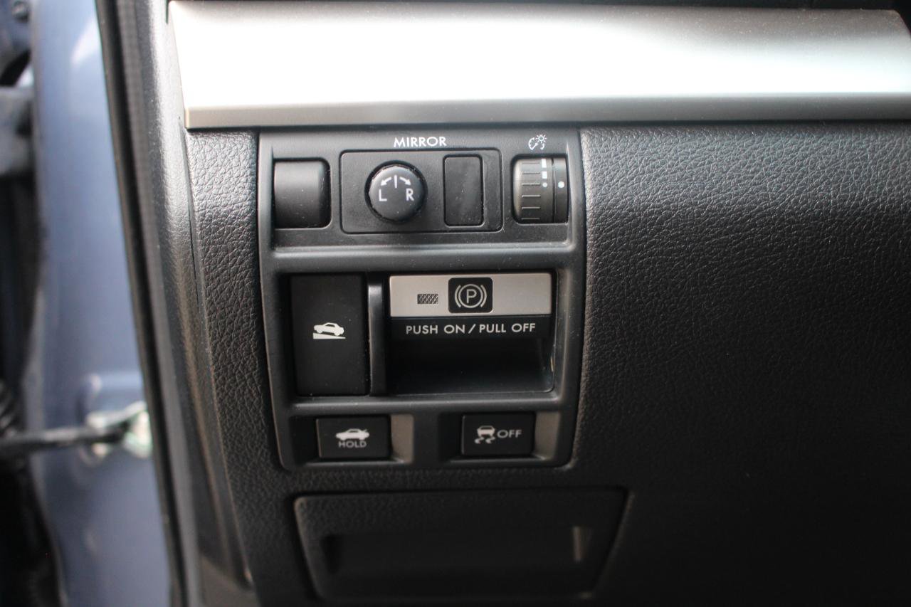 Used 2013 Subaru Legacy 2.5i Premium image 18