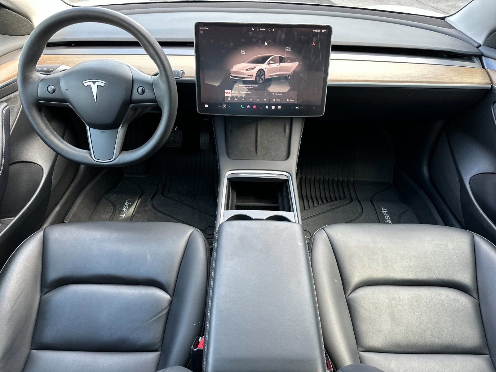 Used 2023 Tesla Model 3 Standard Range image 12