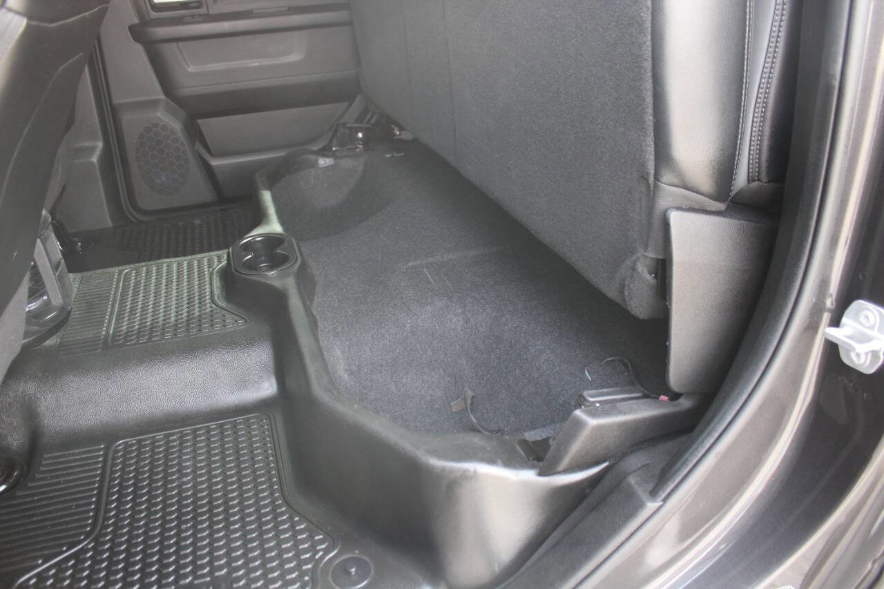 Used 2019 RAM 3500 Tradesman w/ Chrome Appearance Group image 43