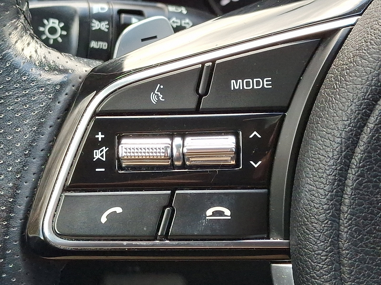 Used 2022 Kia Sportage Nightfall Edition w/ Nighfall AWD Premium Package image 23