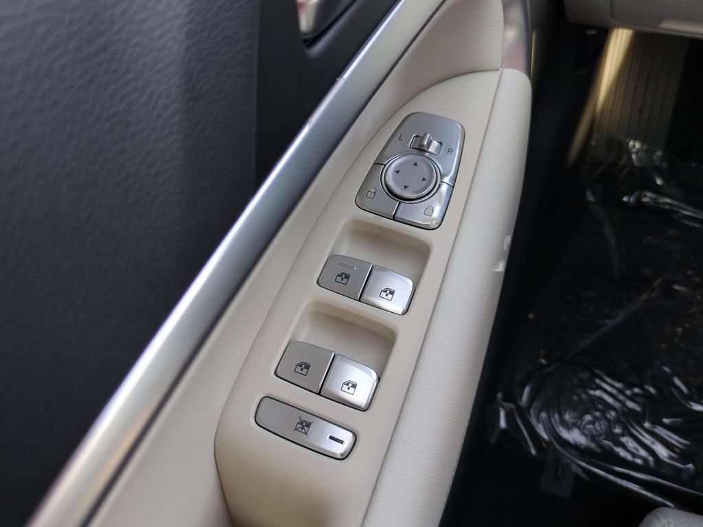 New 2026 Genesis G70 2.5T RWD image 18